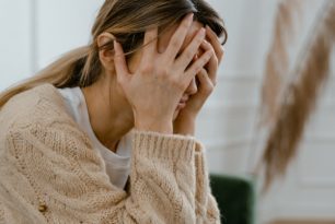 Trauma and PTSD can be caused by a heart attack, cardiac arrest or open-heart surgery Trauma and PTSD can be caused by a heart attack, cardiac arrest or open-heart surgery